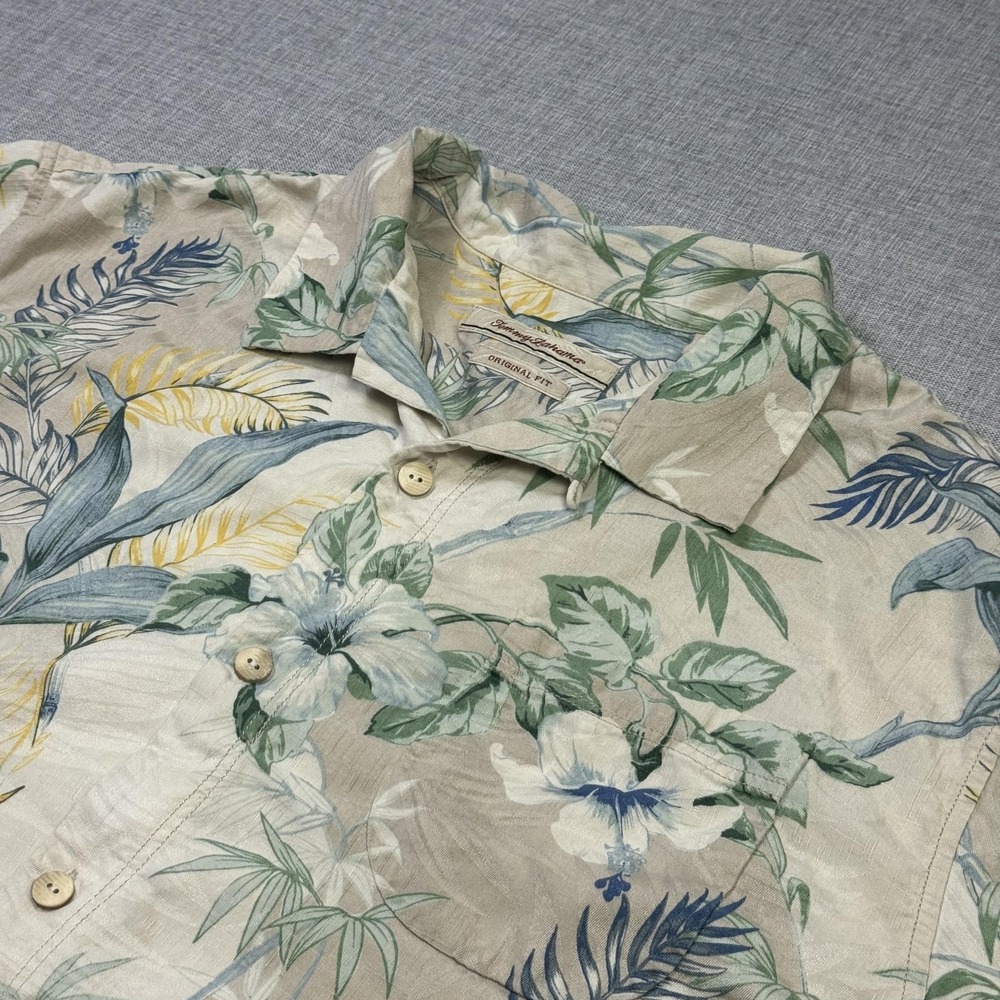 Tommy Bahama Silk Button-Up Shirt Mens XL Beige Floral Short Sleeve Tropical